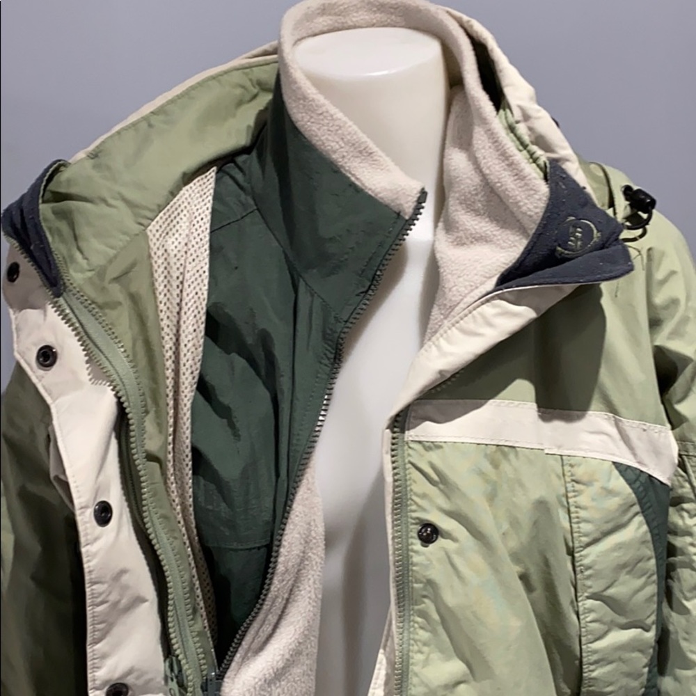 Columbia Ski Jacket - image 3